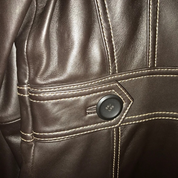 Beautiful brown leather jacket - Picture 2 of 4